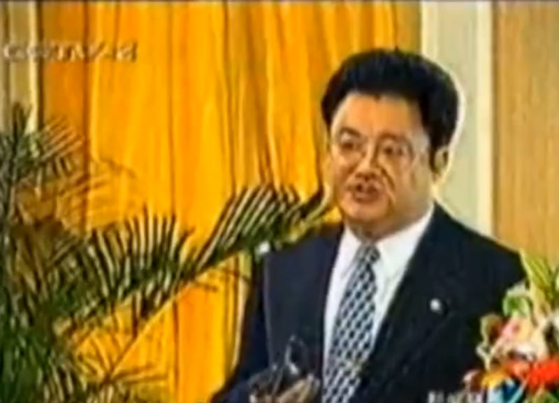 CCTV《新闻联播》报路皮肤细胞转干细胞